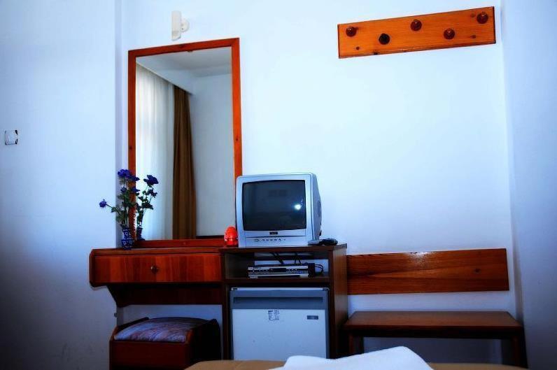 Ikont Hotel Gulluk Esterno foto
