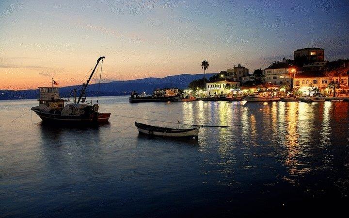 Ikont Hotel Gulluk Esterno foto